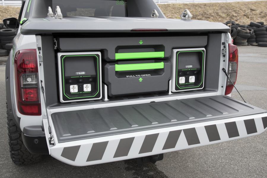 Багажник Nissan Navara EnGuard Concept (D23) 2016 года  (фото 3 из 39)